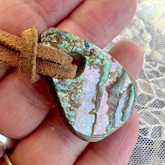 Vintage Leather Cord Abalone Shell Surfer Necklace Rugged Unisex 22" - Picture 2 of 11